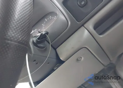 2000 Ford Excursion Xlt из США, поврежденный, VIN 1FMNU40L7YEC77413